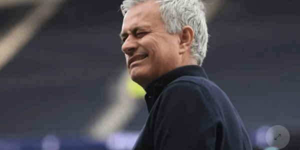 穆帅的前国米爱将萨内蒂声称，曾经拒绝弗格森加盟曼联