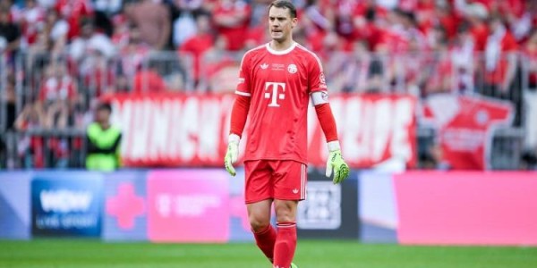 图片报：因拜仁主场球衣太丑，有球迷买二客门将服印外场球员印号