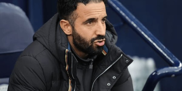 阿莫林：坚守执教哲学，曼联帅位风波中剑指切尔西