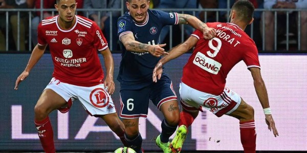 法甲焦点之战：尼斯VS里昂，今日最新精准比分预测