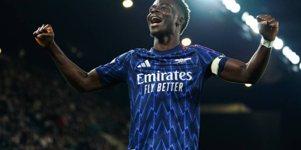 观战台：利物浦战苦主+阿森纳争八连胜 拜仁冲14连胜