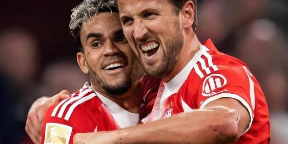 欧冠夜，拜仁2：1战胜皇马，40岁诺伊尔9次神扑，阿森纳1：0