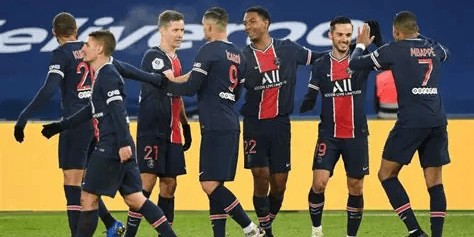 巴黎圣日耳曼VS利物浦：欧冠强强对话，王子公园球场巅峰对决，巴黎主场强势欲碾“红军”防线